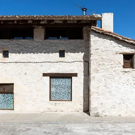 Adrados Mar De Pinos En Las Hoces Del Rio Duraton Exterior photo